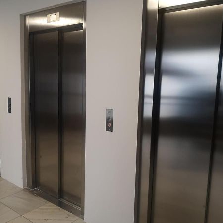 Apartamento Rosa Puerta Del Sol Apartment Madrid Exterior photo